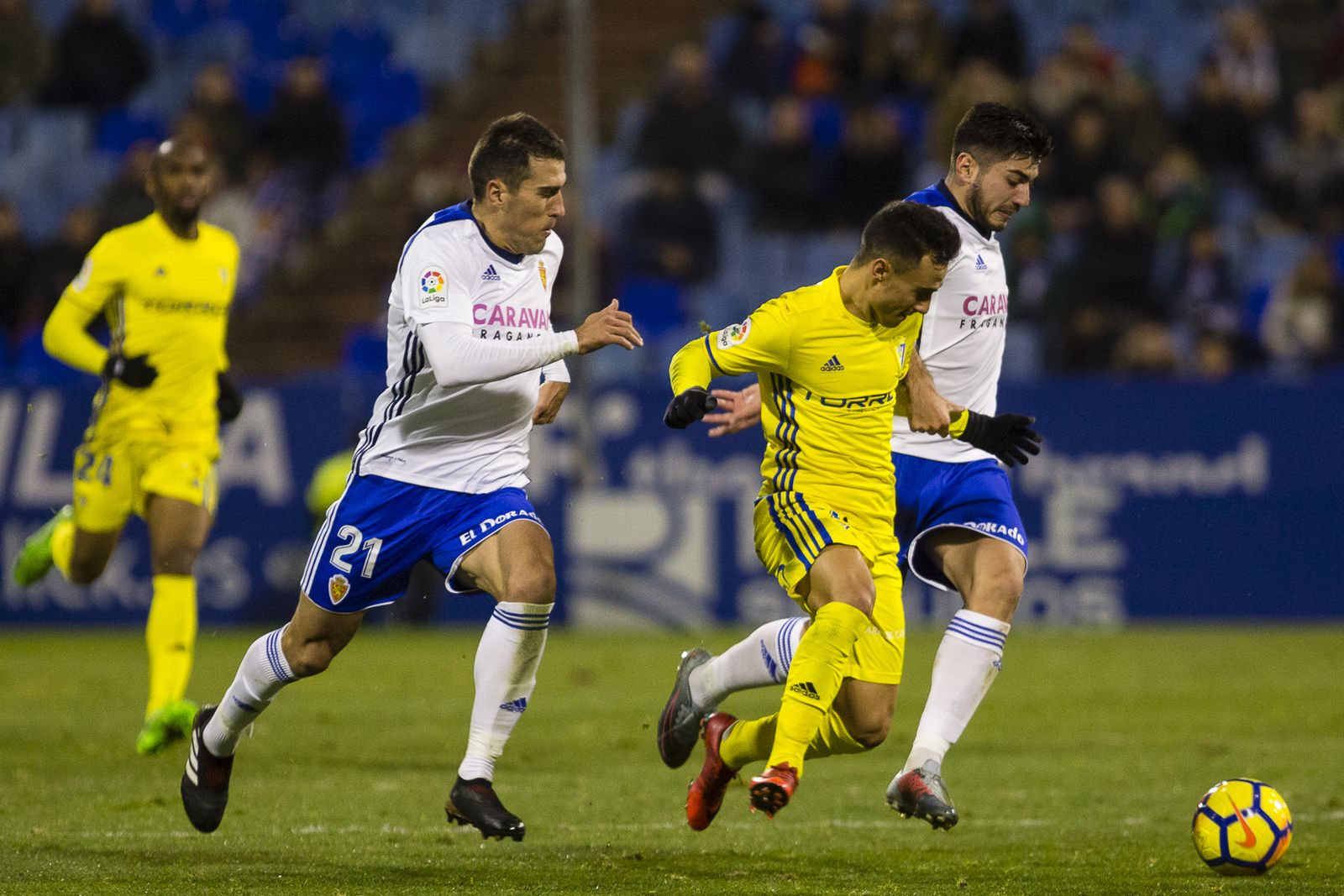Las imágenes del Zaragoza-Cádiz