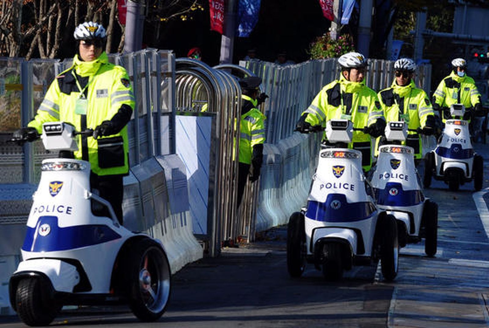 La Policía surcoreana en la cumbre del G20, celebrada en Seul. 


Foto: Agencias