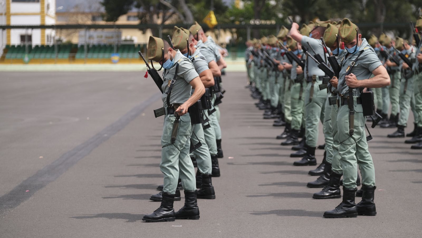 Fotogalería toma de posesión del General Melchor Marín Elvira. La Legión. Almería