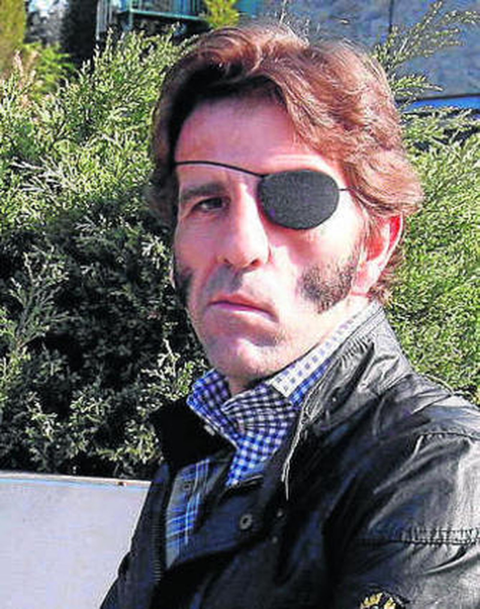 Aconsejan a Padilla que evite una operación ocular