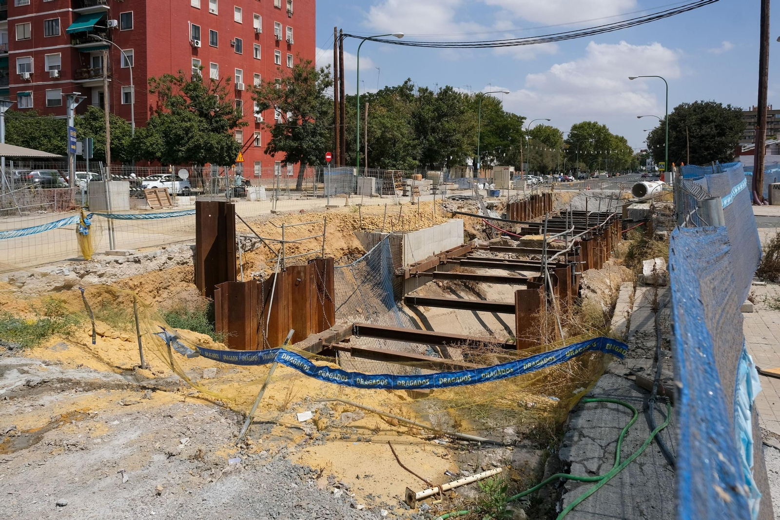Estos son los cortes de tráfico por las obras de la avenida de las Razas