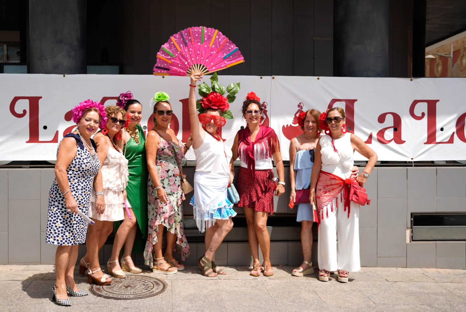 Los almerienses disfrutan del miércoles en la feria de día