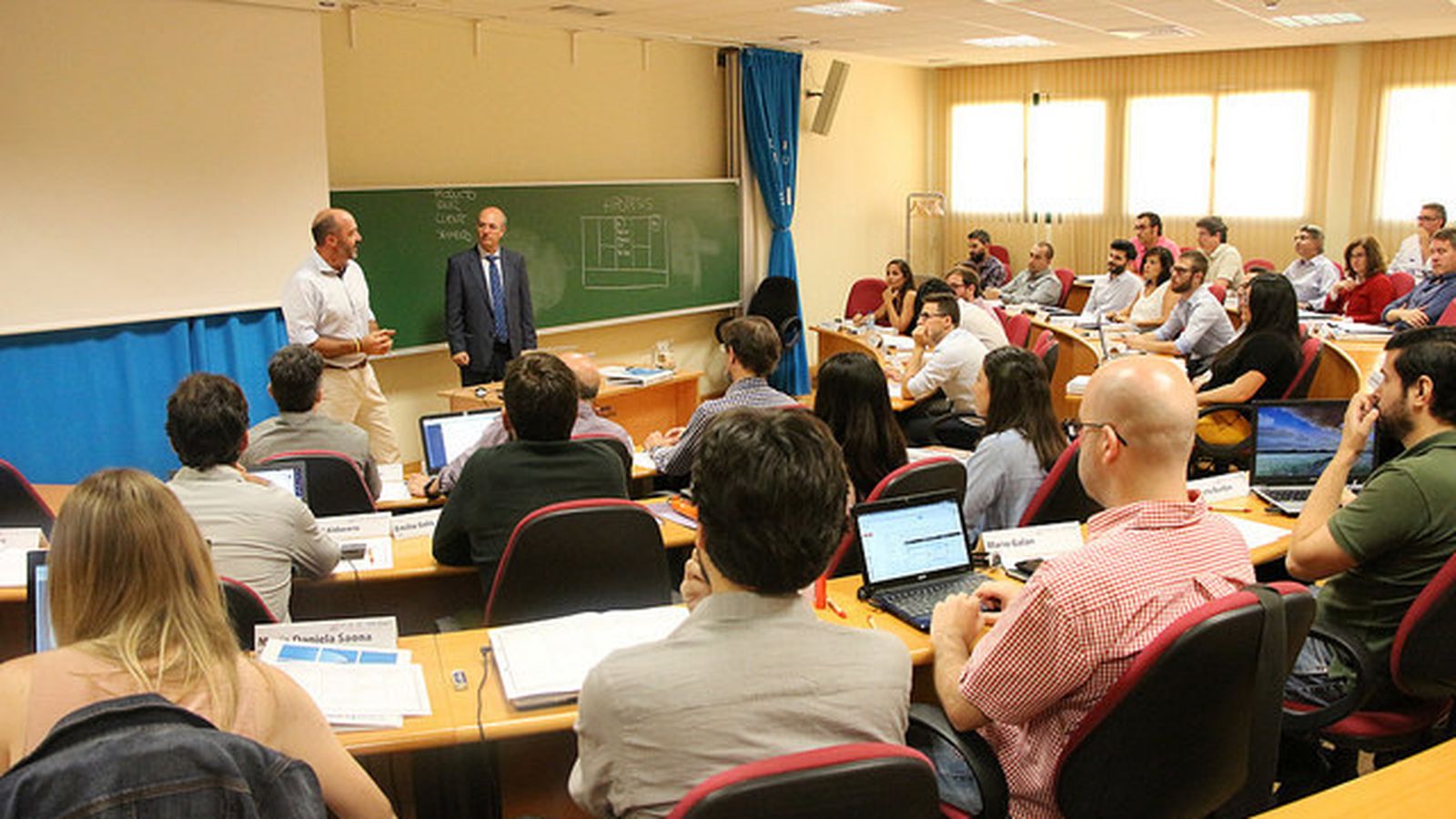 Taller de 'Modelo de negocio y propuesta de valor'.