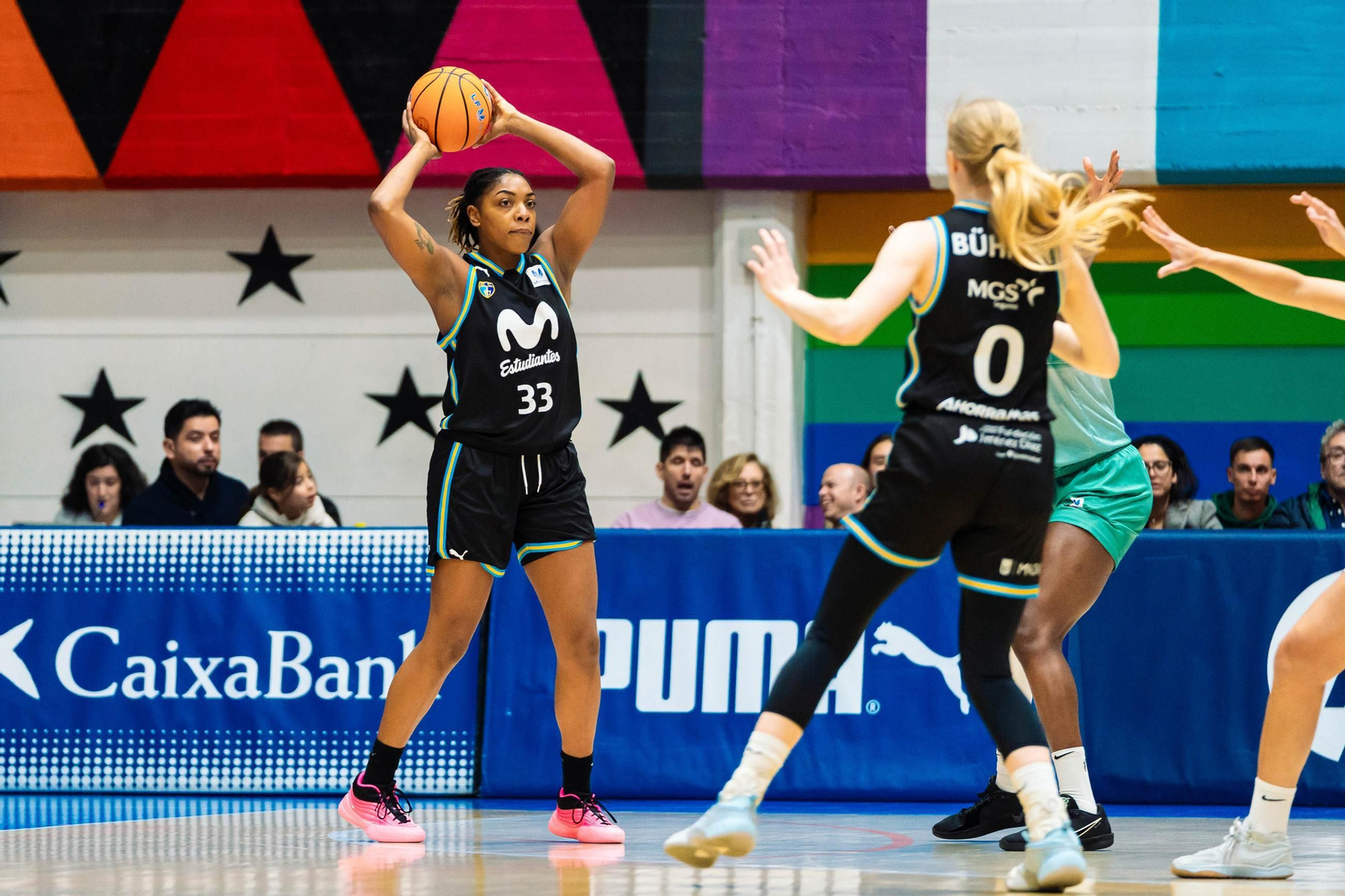 El CAB Estepona da vida al Movistar Estudiantes (85-60)