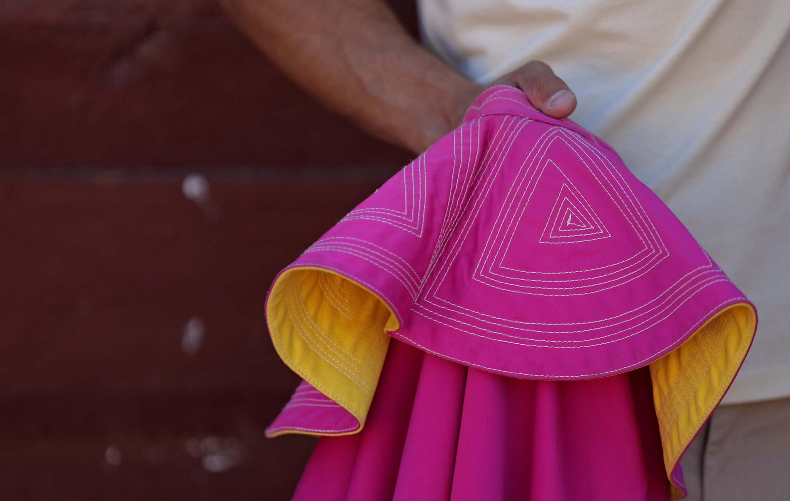 Las fotos del regreso a la plaza del novillero linense Juan Jesús Rodríguez tras su grave cogida