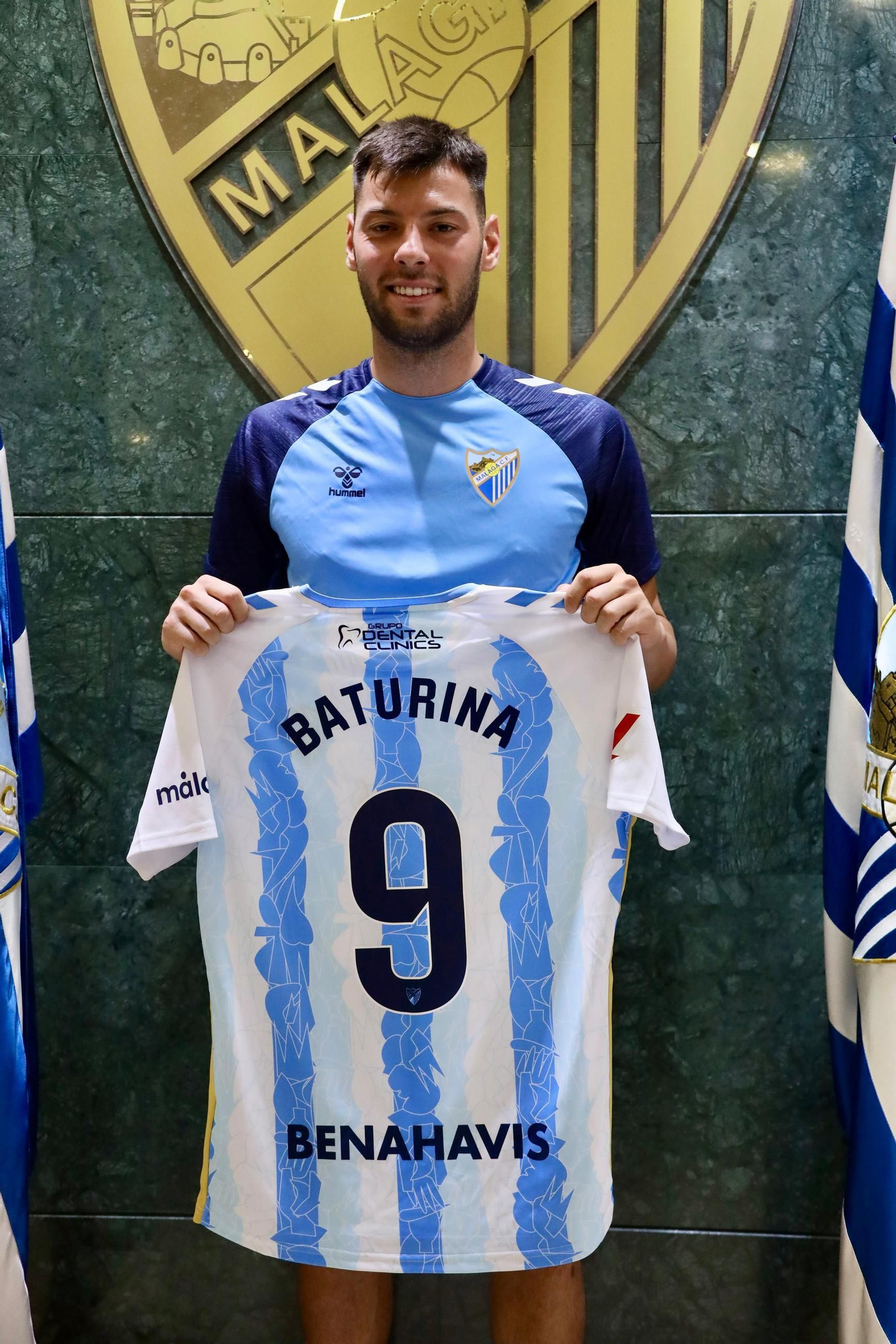 Roko Baturina, así luce el 9 del Málaga CF