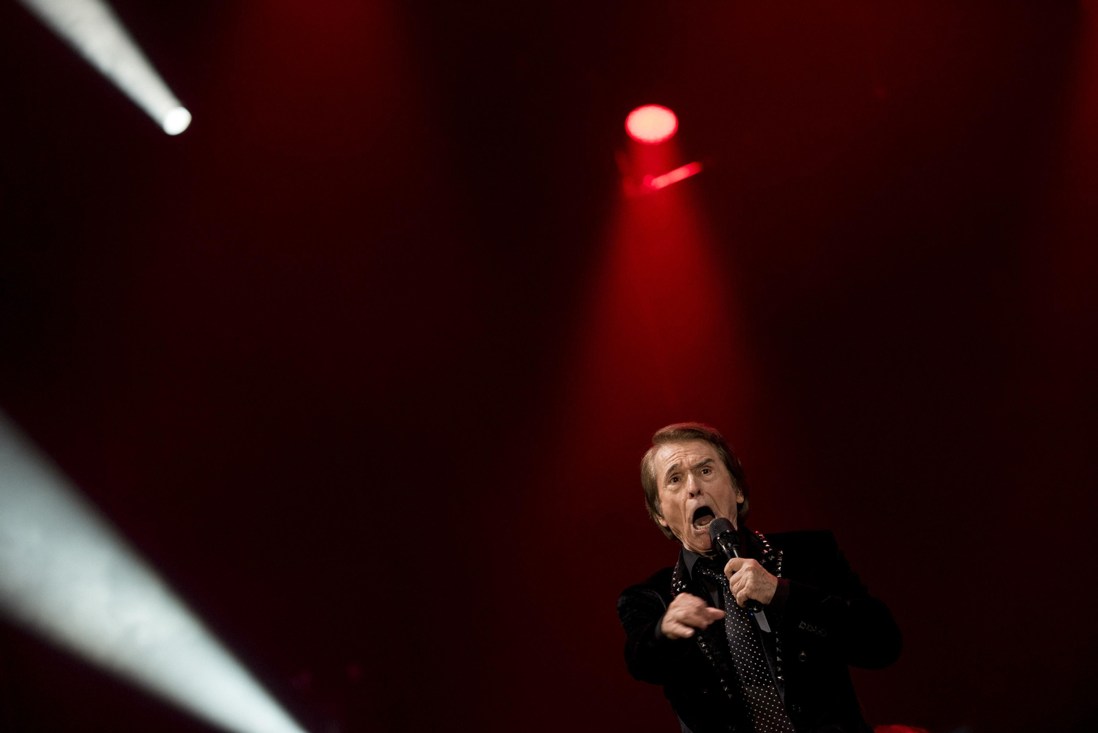 Las imágenes de Raphael en Granada