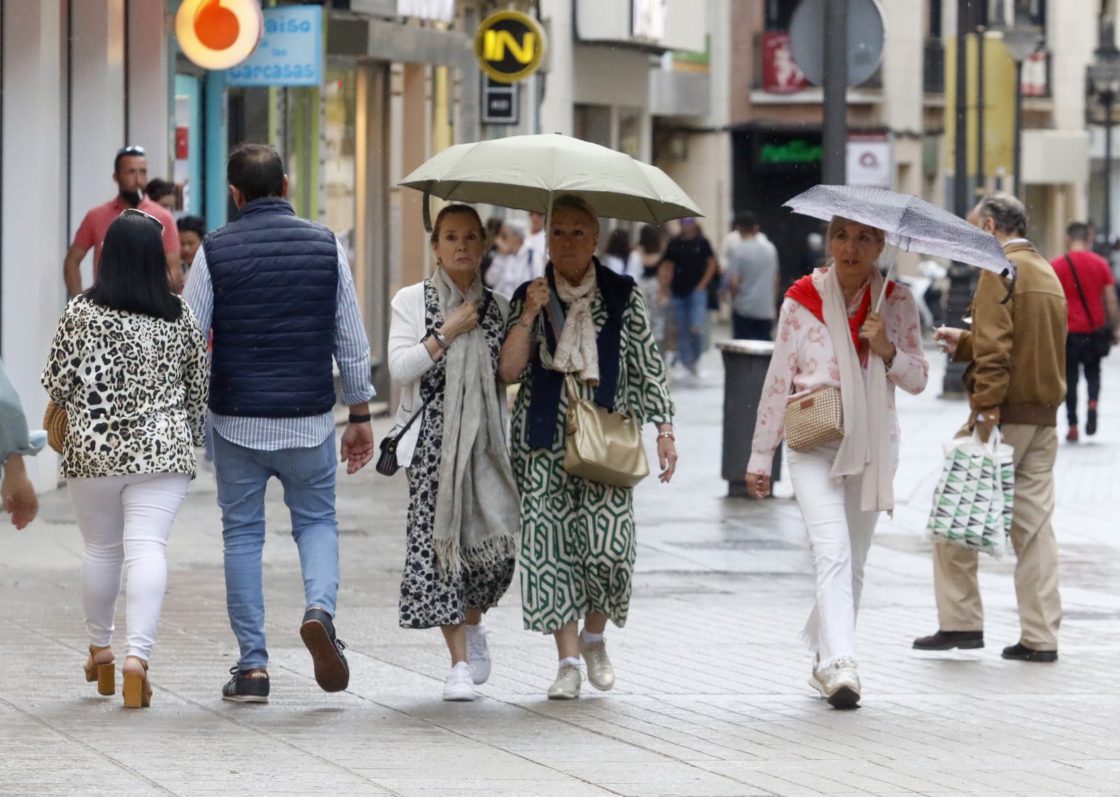 El puente de mayo se despide con lluvia en Córdoba, en imágenes