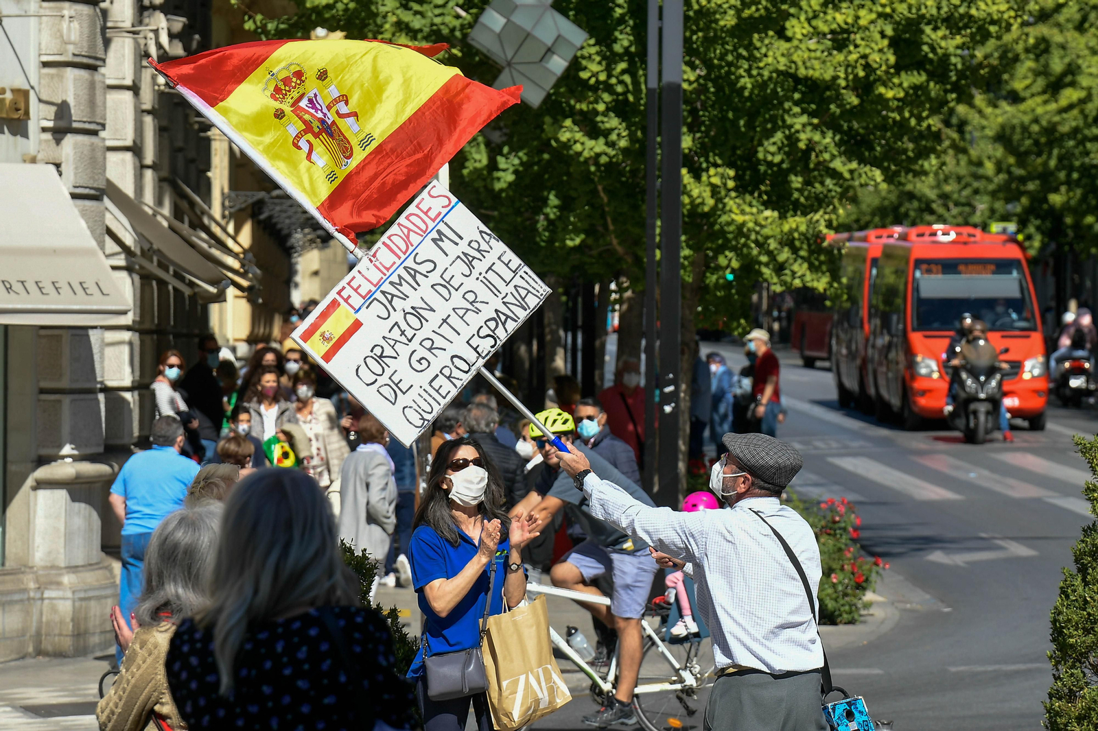 Fotos: Así ha sido la marcha organizada por Vox por la Hispanidad