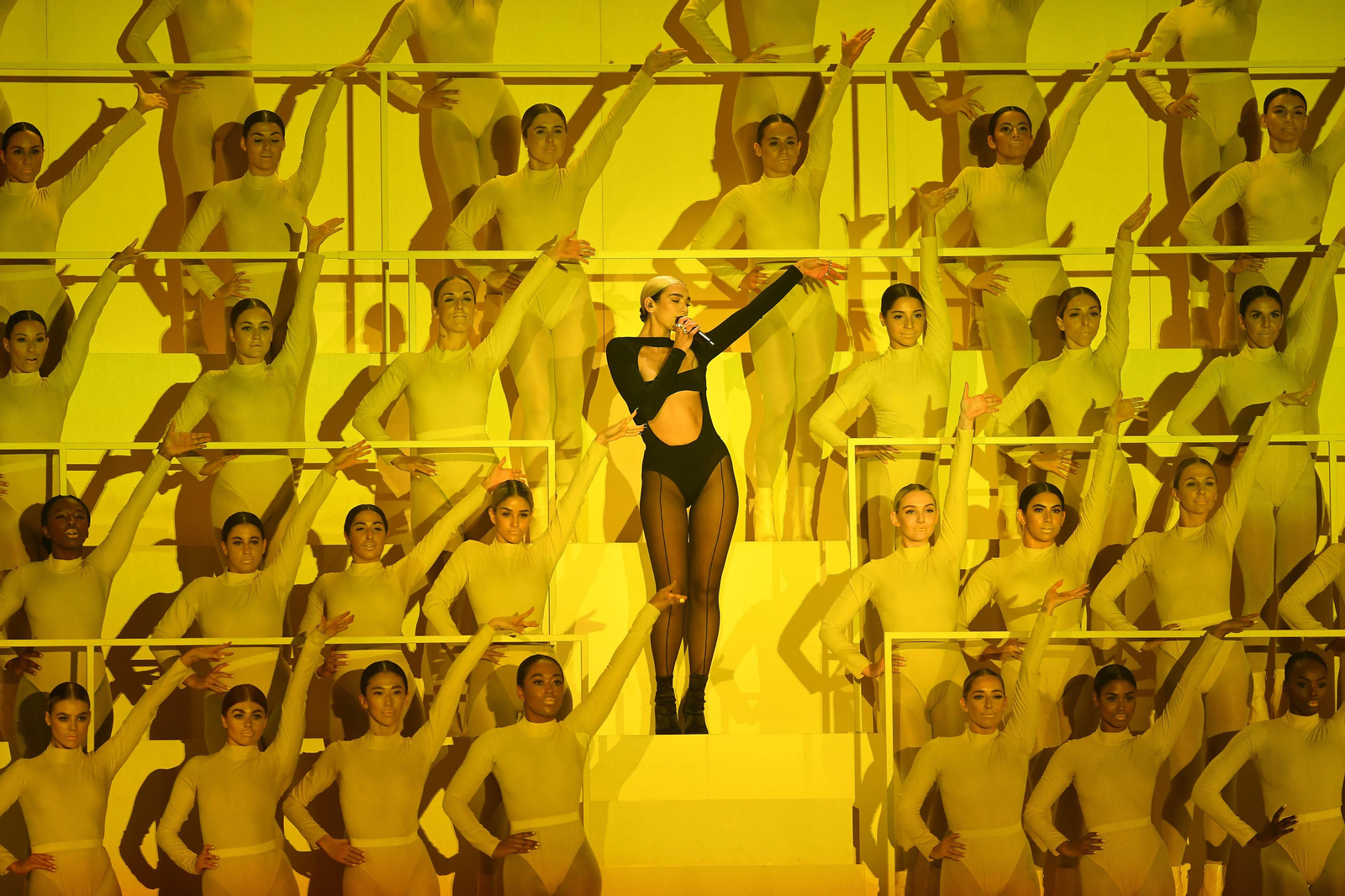 Dua Lipa abrió la gala MTV EMA Sevilla