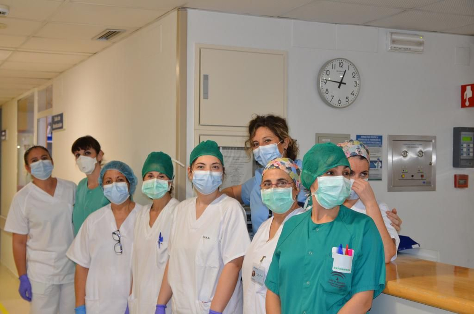 El día a día de las Unidades Covid de hospitalización del Reina Sofía, captado por sus profesionales