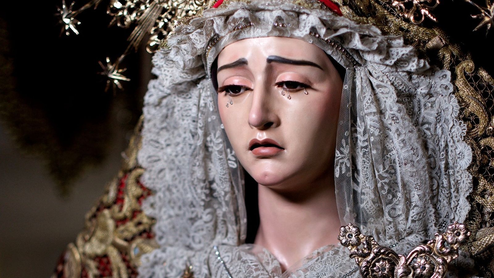 Fotogalería ‘Granada bajo palio’ 2025: María Santísima de la Caridad