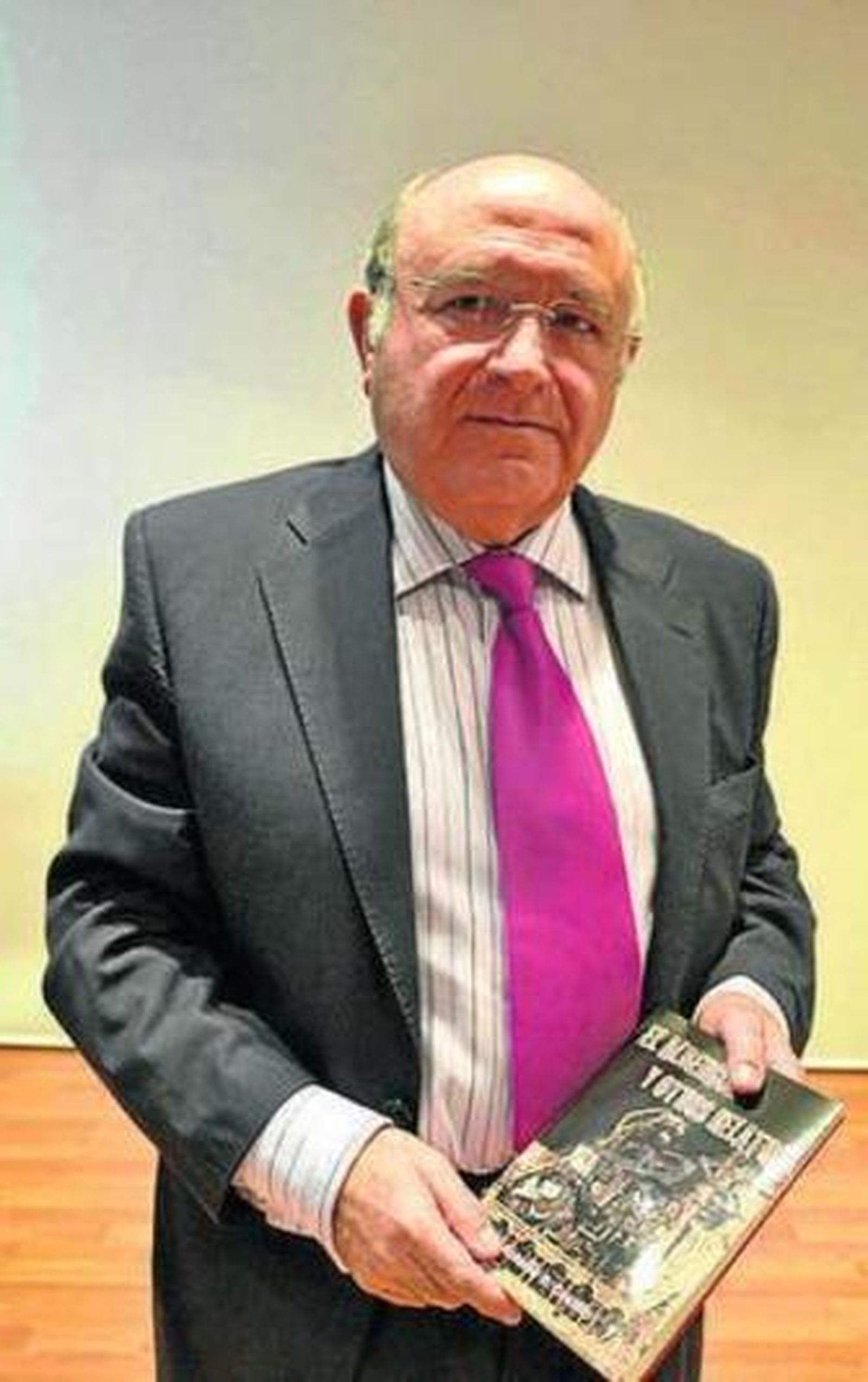 Antonio B. Castillo.