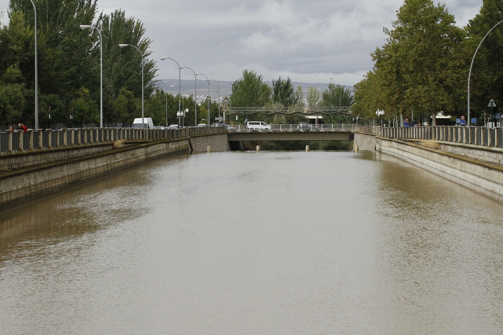 Estado del río Genil en Granada capital tras la gota fría