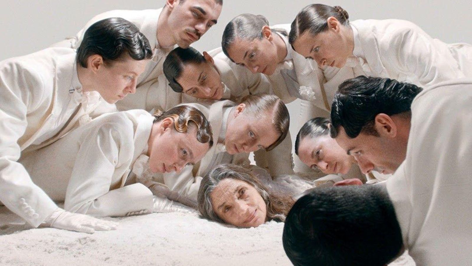 Ángela Molina en 'Polvo serán', premiada en el Festival de Toronto. Ángela Molina en 'Polvo serán', premiada en el Festival de Toronto.
