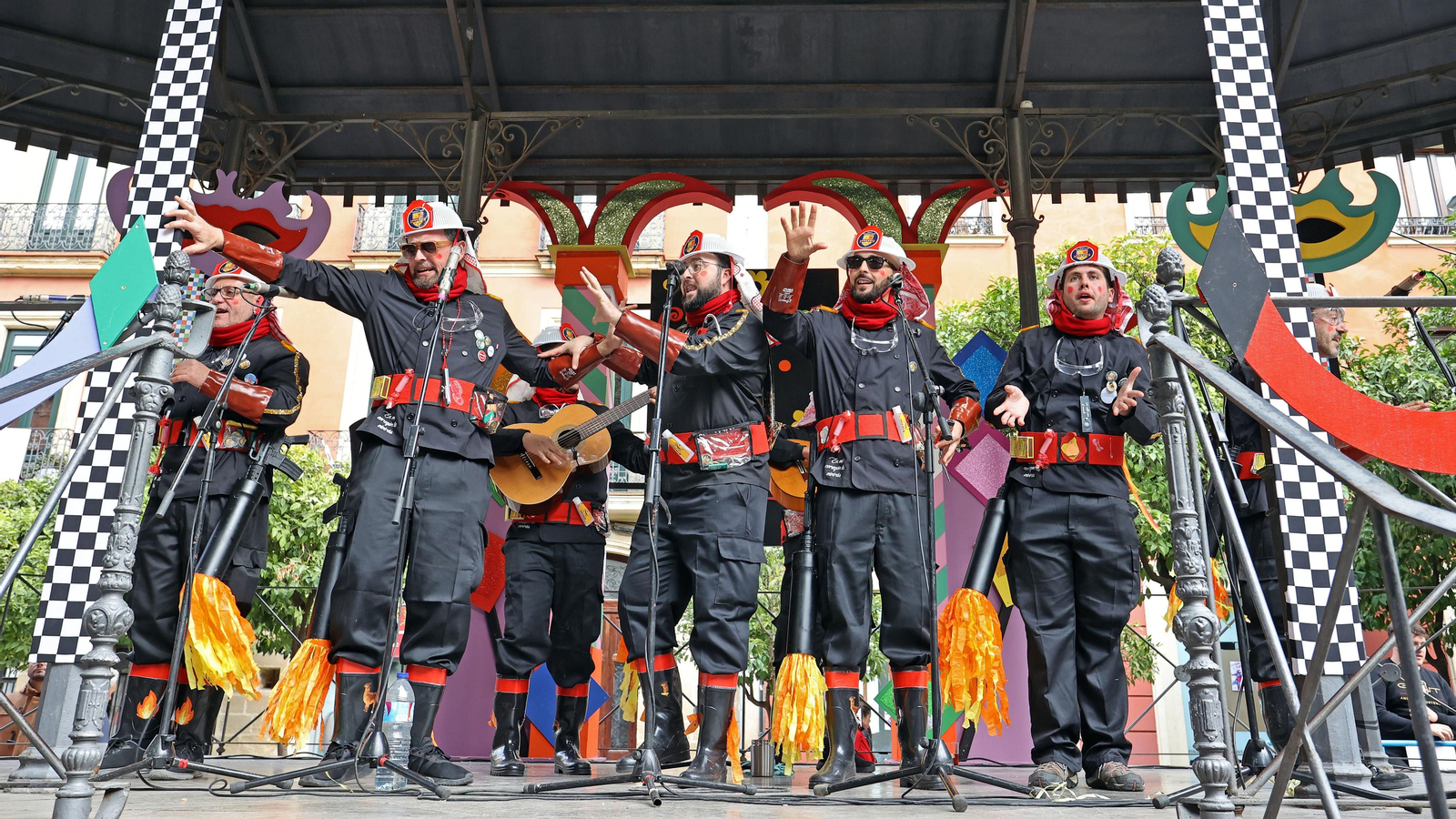 Gala de Carnaval de Jerez en la plaza del Banco con Martínez Ares