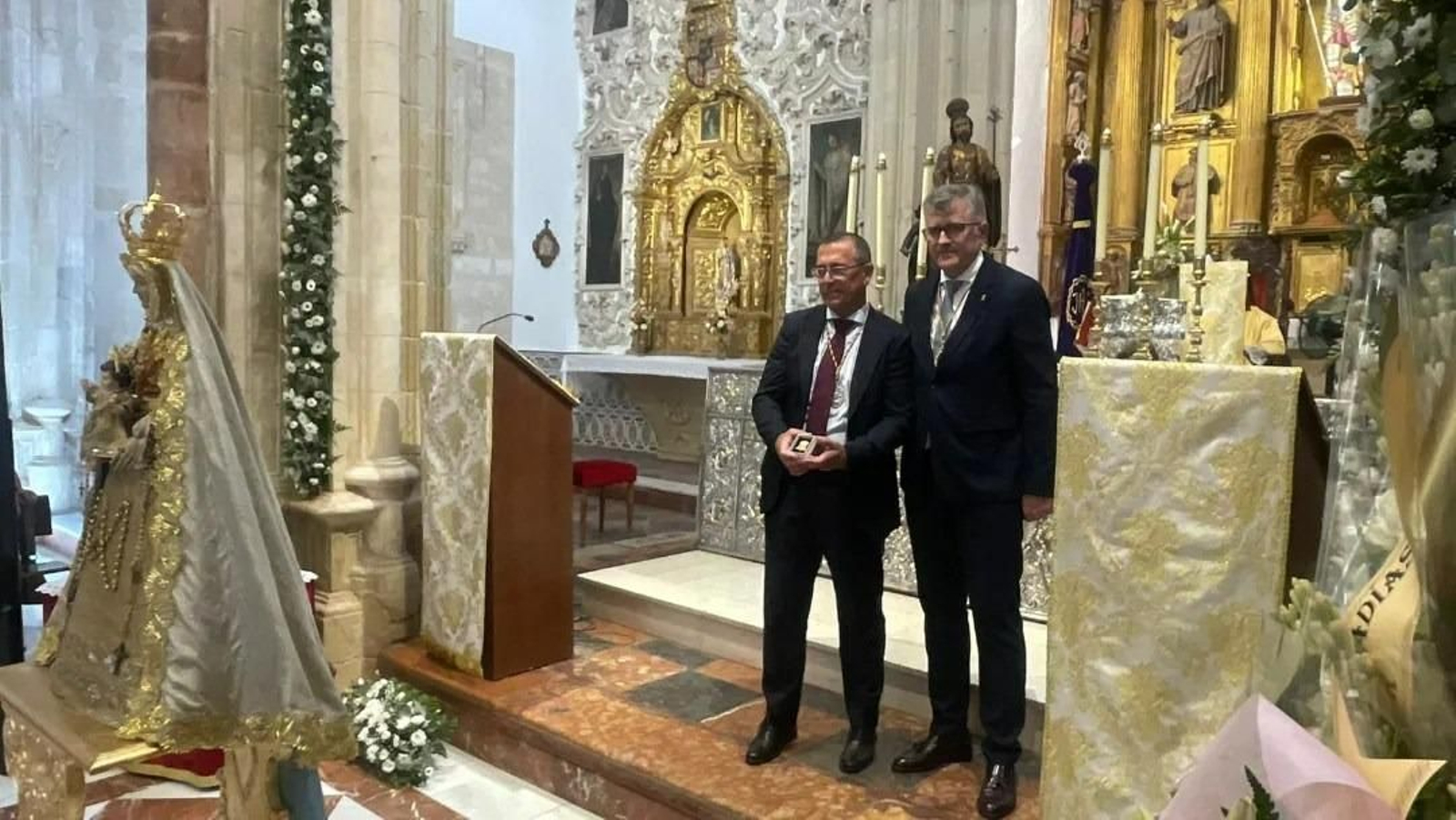Bendecida en Montemayor una réplica de la Virgen de la Sierra de Cabra Bendecida en Montemayor una réplica de la Virgen de la Sierra de Cabra