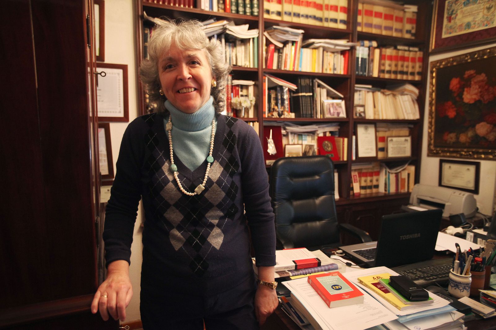 Aurelia M. Romero Coloma.