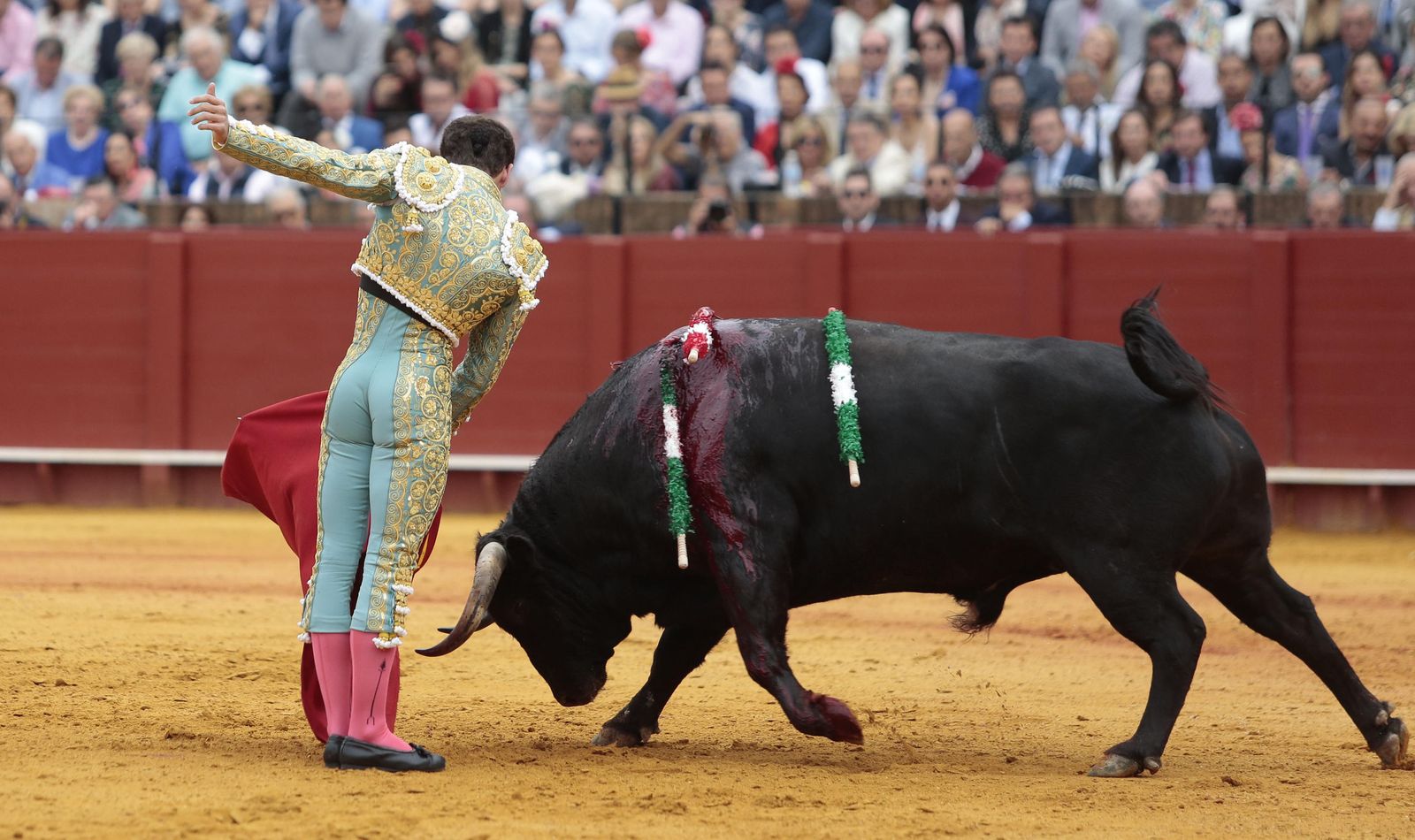 Las imágenes de la duodécima de abono de la Maestranza