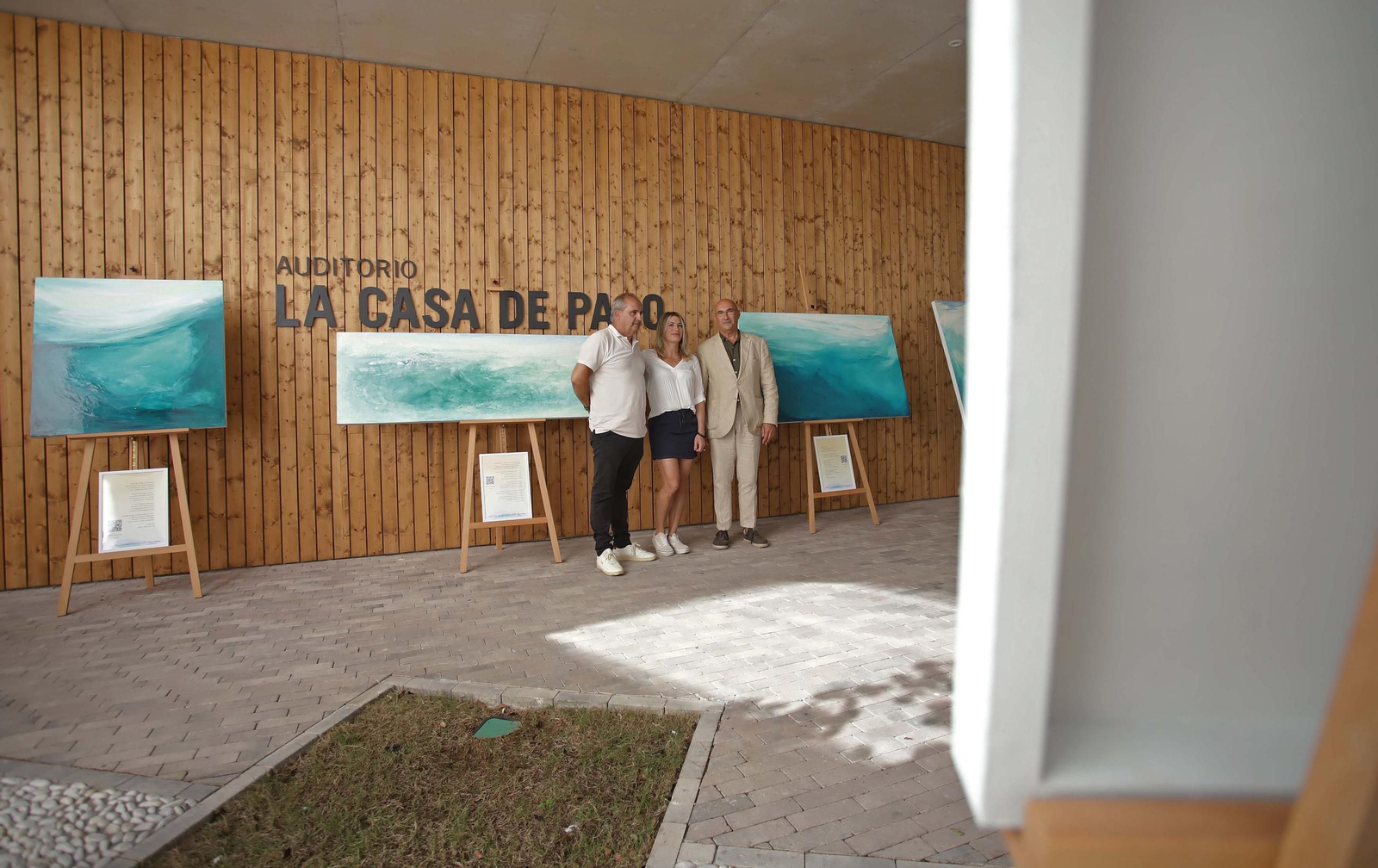 Fotos de la exposición 'Mar y poesía: una sinergia sensorial' en Algeciras