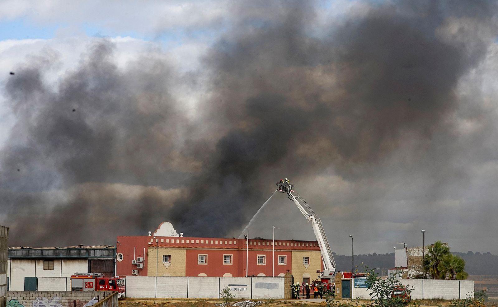 Las imágenes del incendio en Alcalá