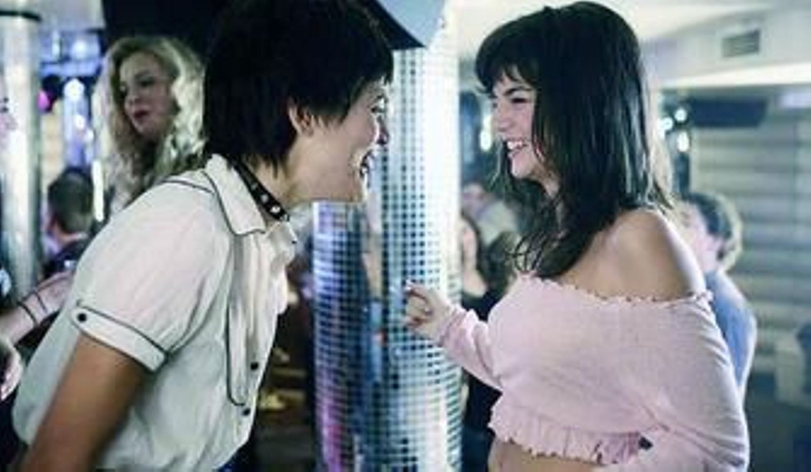 Fotograma de la película española 'El juego del ahorcado'.