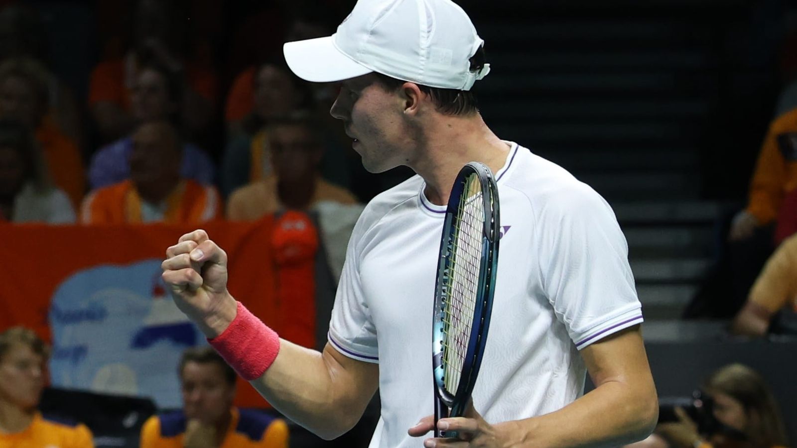 Copa Davis: Van de Zandschulp da el primer punto a Países Bajos ante Altmaier