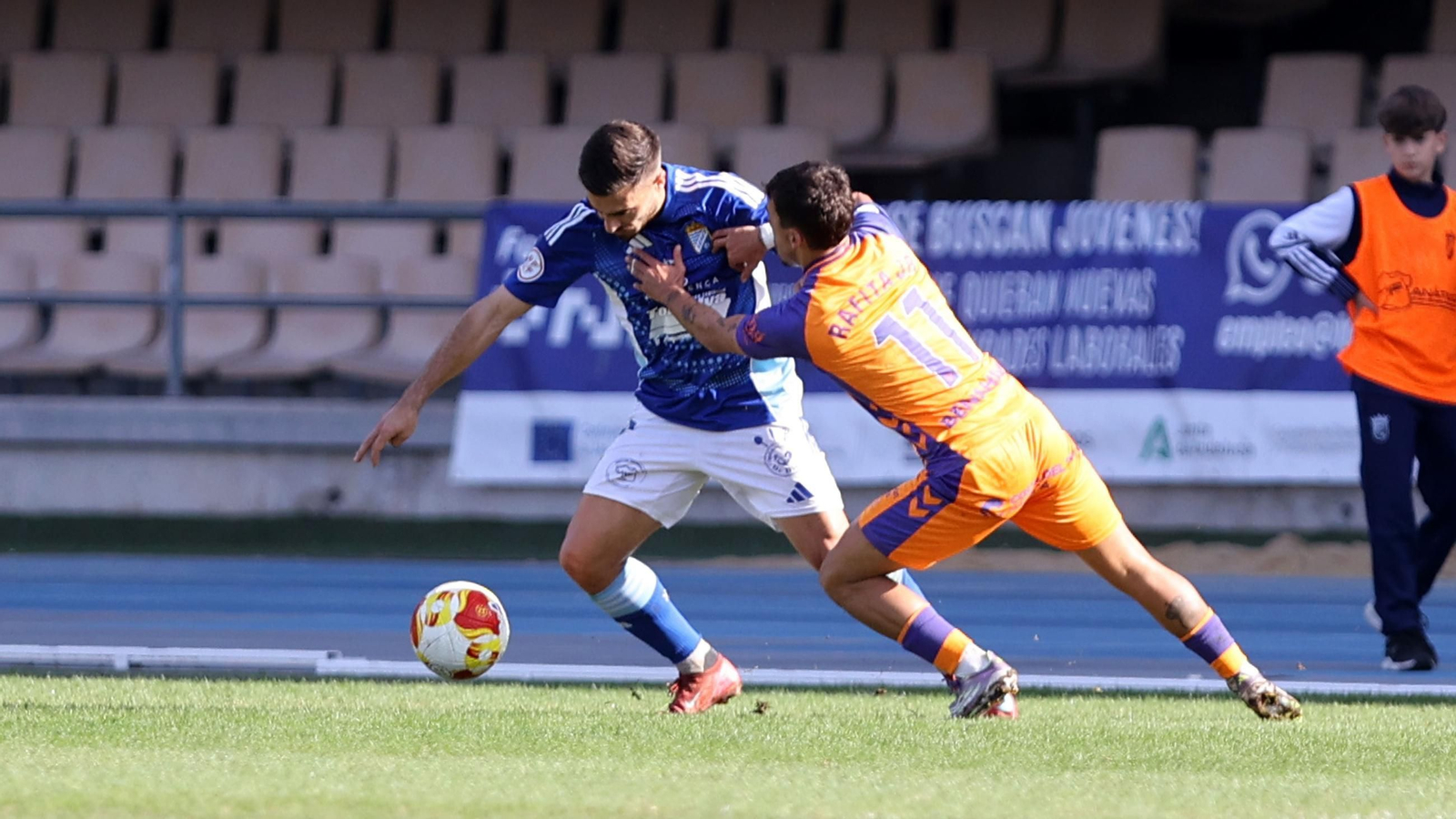 El Atlético Malagueño hace sufrir al Xerez CD, pero nueva derrota