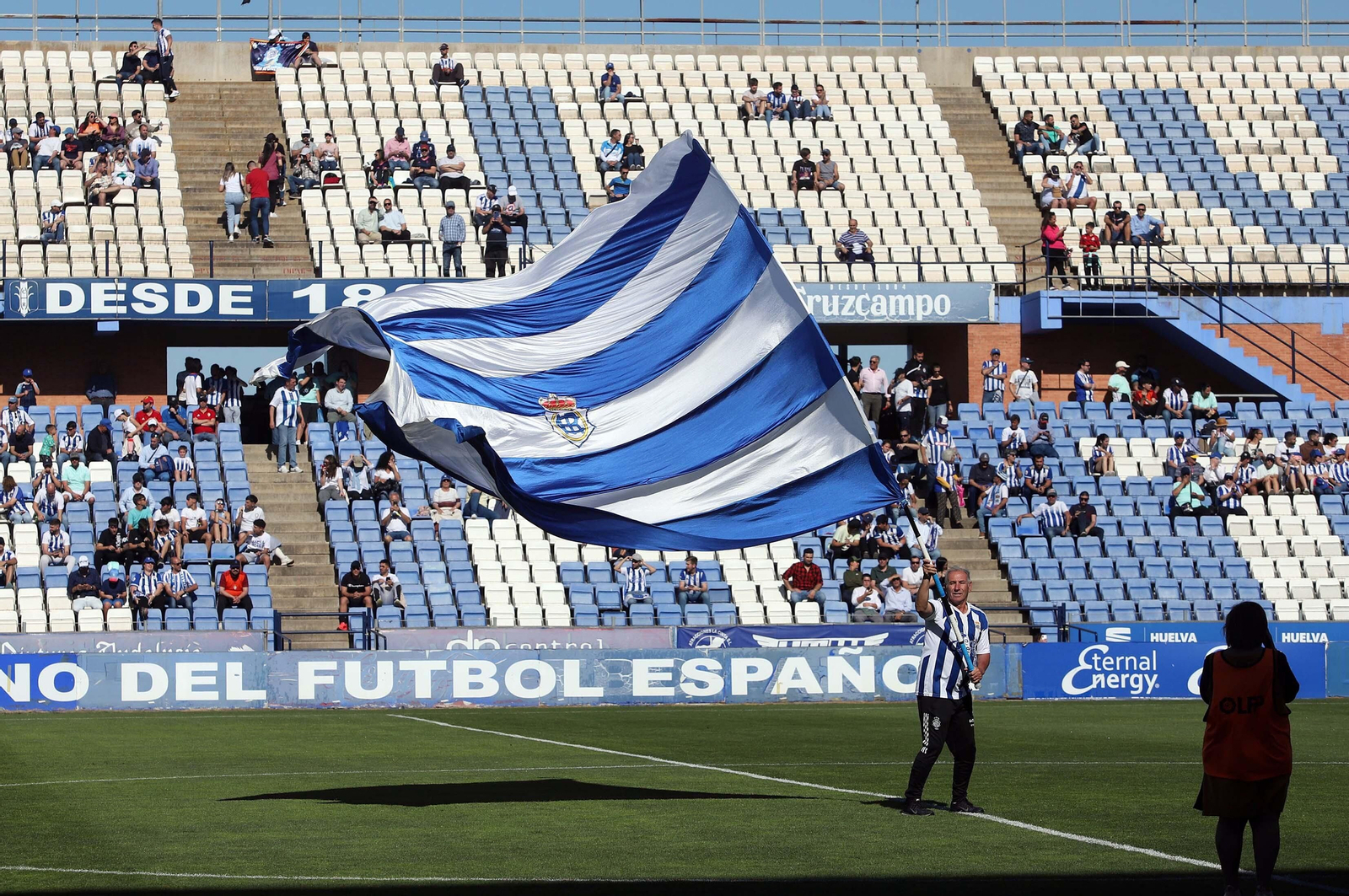 Imágenes del ambiente en el Recre-Jerez