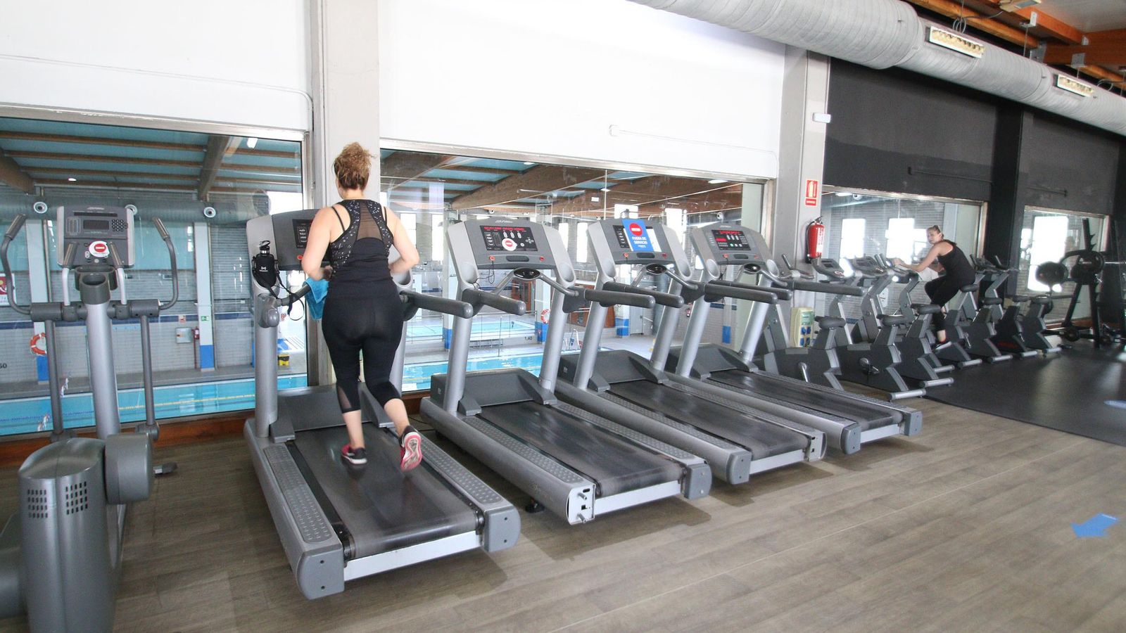 Cintas de correr y elípticas.