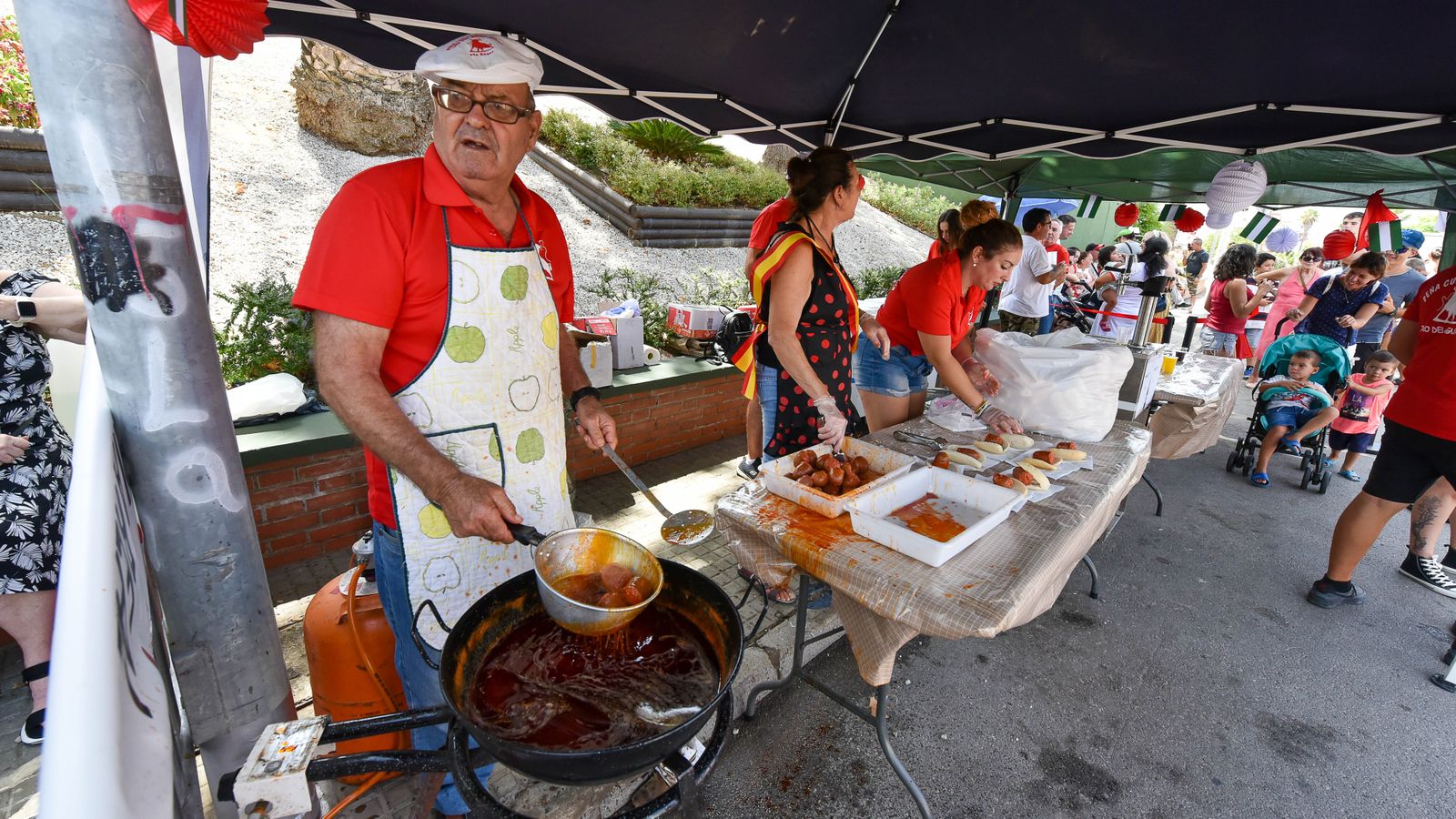 Búscate en las fotos del Domingo Rociero de la Feria de San Roque