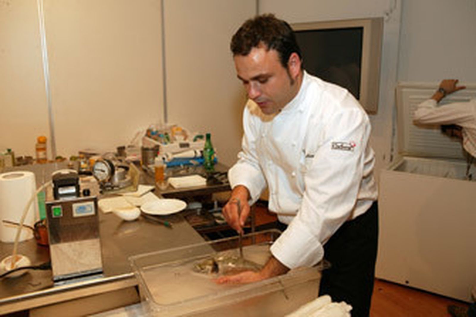 Diputación reconoce la trayectoria de Ángel León con el premio del Día Mundial del Turismo