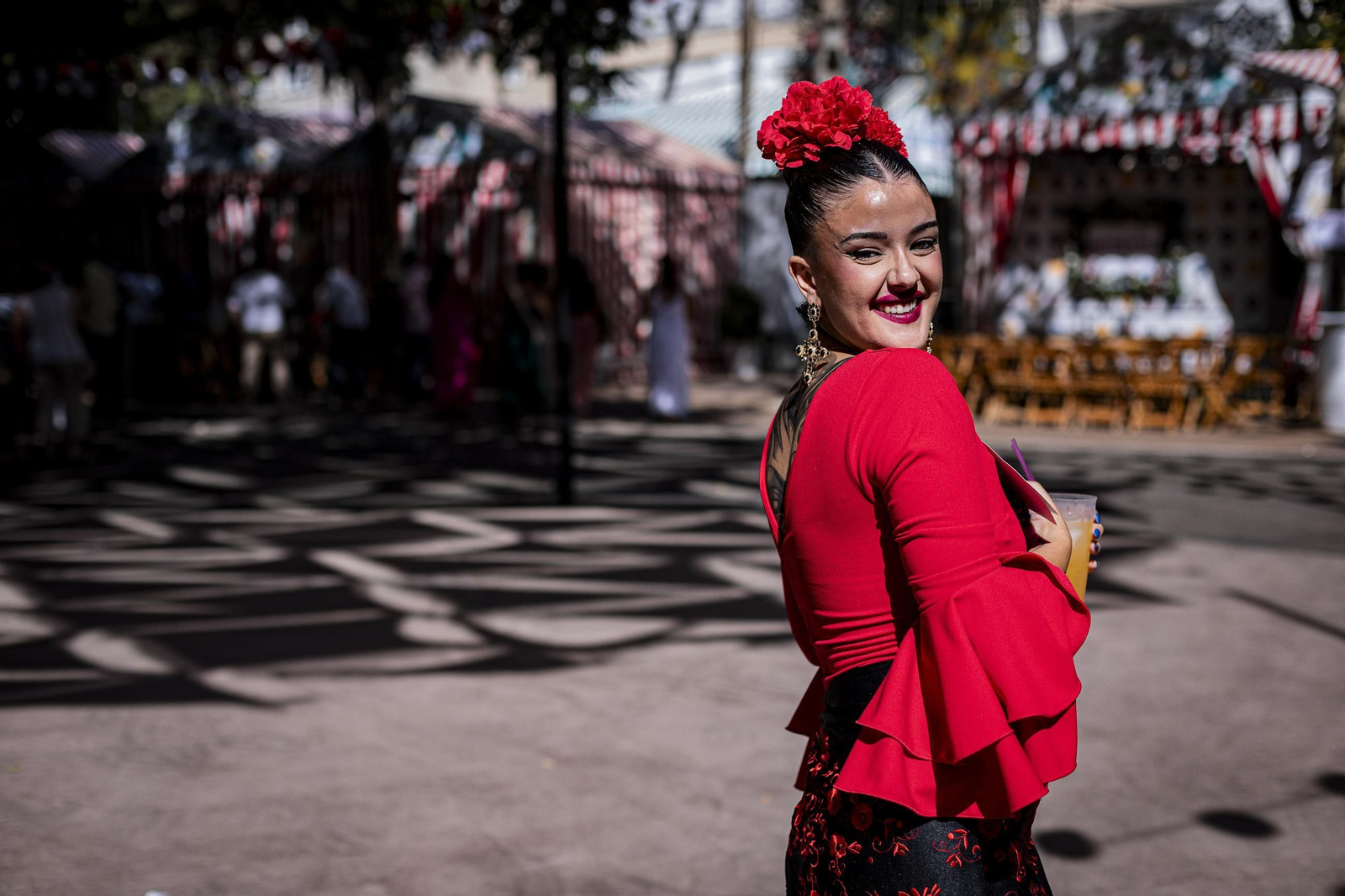 Búscate en las imágenes del Día de la Mujer de la Feria del Carmen y de la Sal de San Fernando