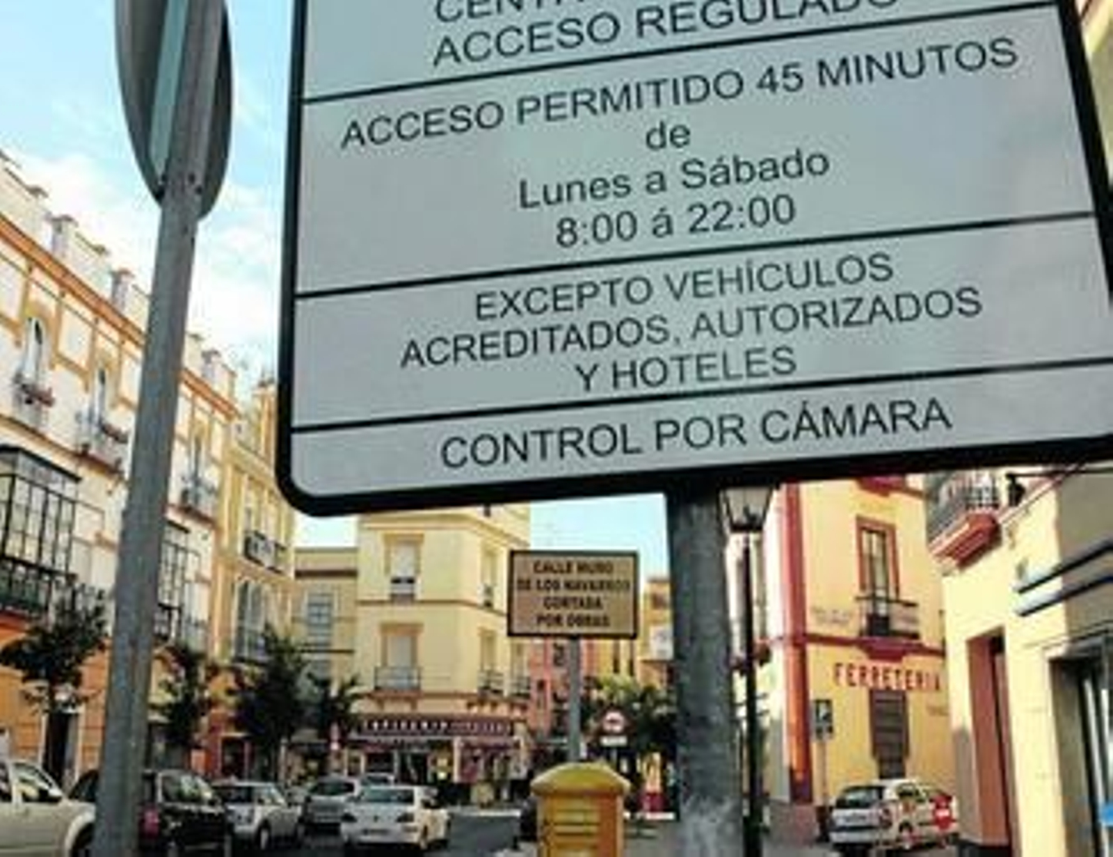 Las placas informativas sobre el desaparecido Plan Centro se eliminarán en pocos días.