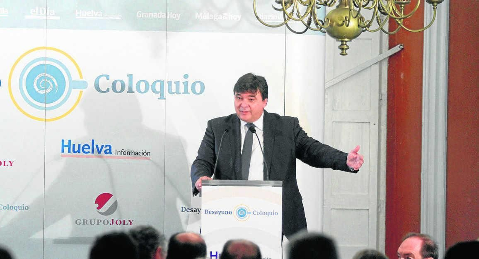 El regidor analizó el estado de los principales proyectos de la capital.