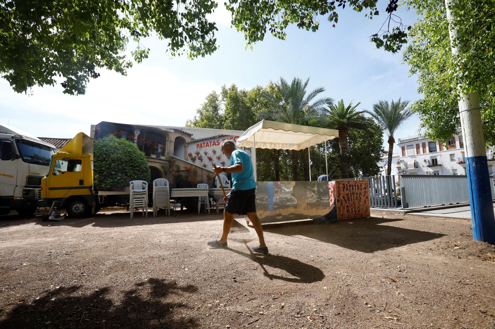 El montaje de la Velá de la Fuensanta, en imágenes