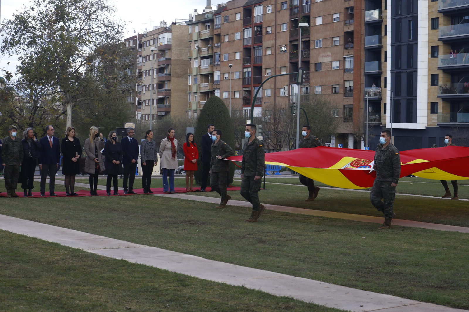 El homenaje a la bandera de España por el centenario de las Unidades Acorazadas del Ejército de Tierra de Córdoba, en imágenes