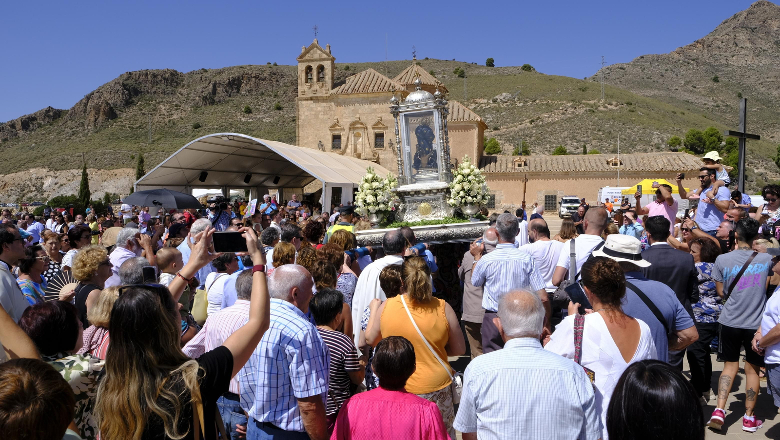 La Virgen del Saliente es venerada por los fieles en su Santuario