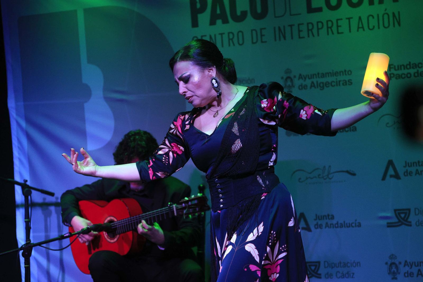Fotos del espectáculo "Para ti, Paco" de Noelia Sabarea en Algeciras