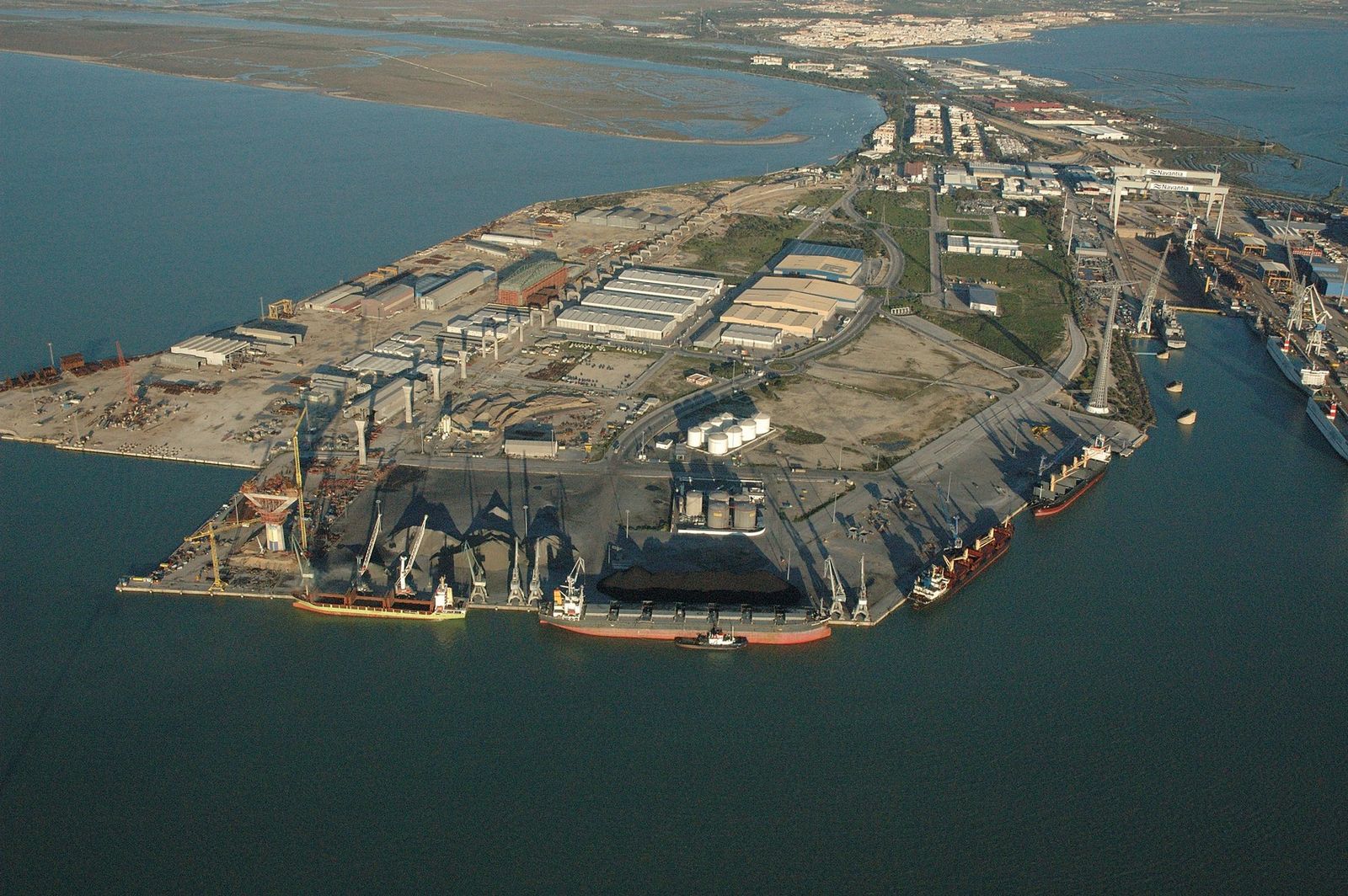 Vista aérea de la dársena de La Cabezuela de Puerto Real