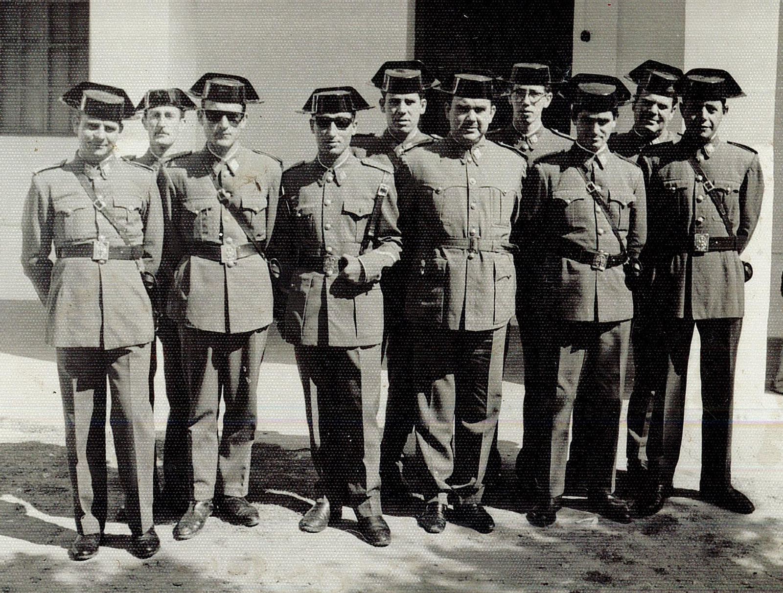 Guardias civiles del Puesto Príncipe Alfonso