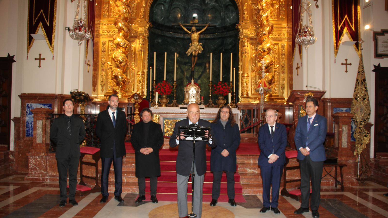 Miguel Ángel Pérez de los Santos, presidente de la Asociación Amigos de Peregil, en su alocución.