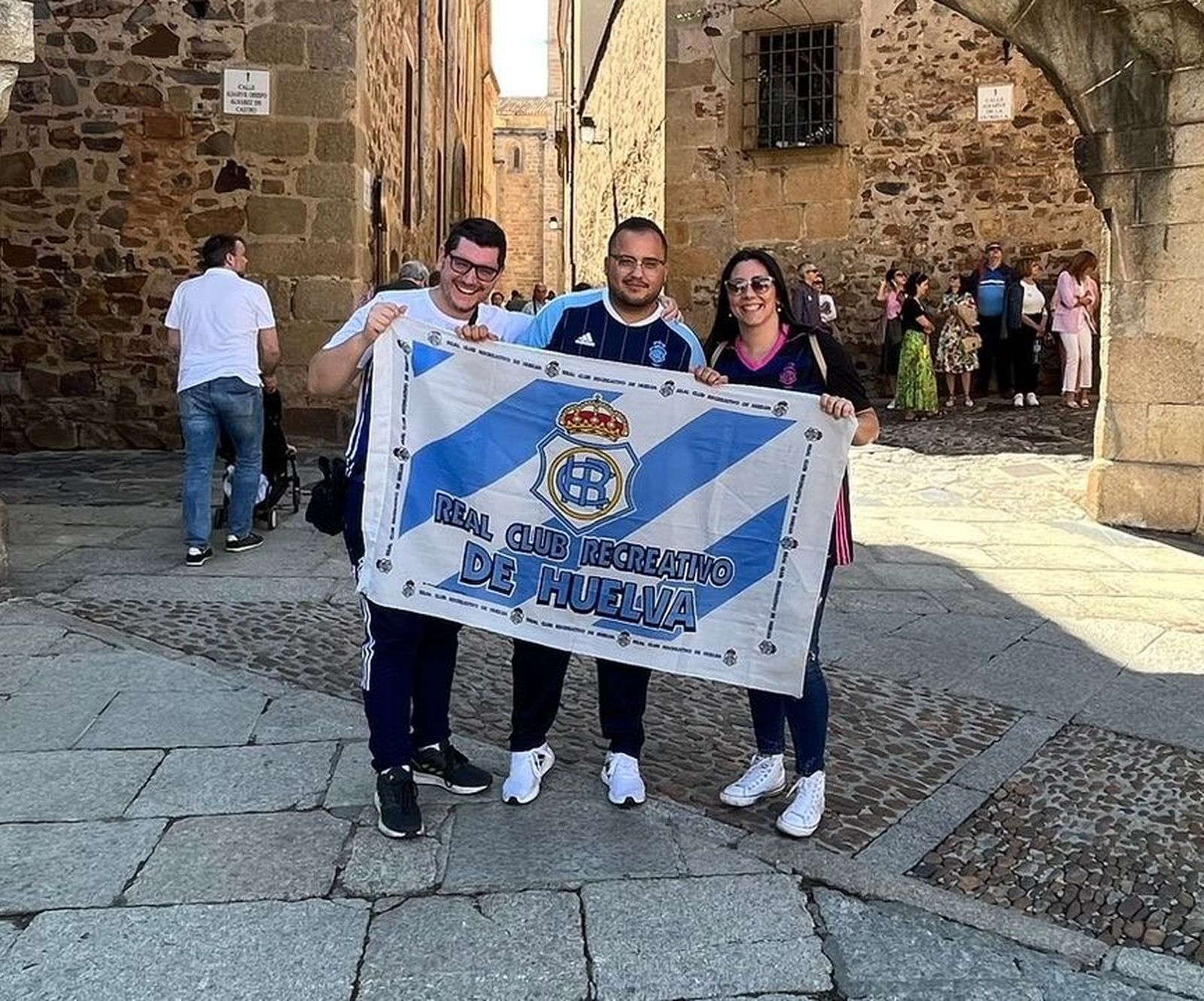 Aficionados del Recre en Cáceres.