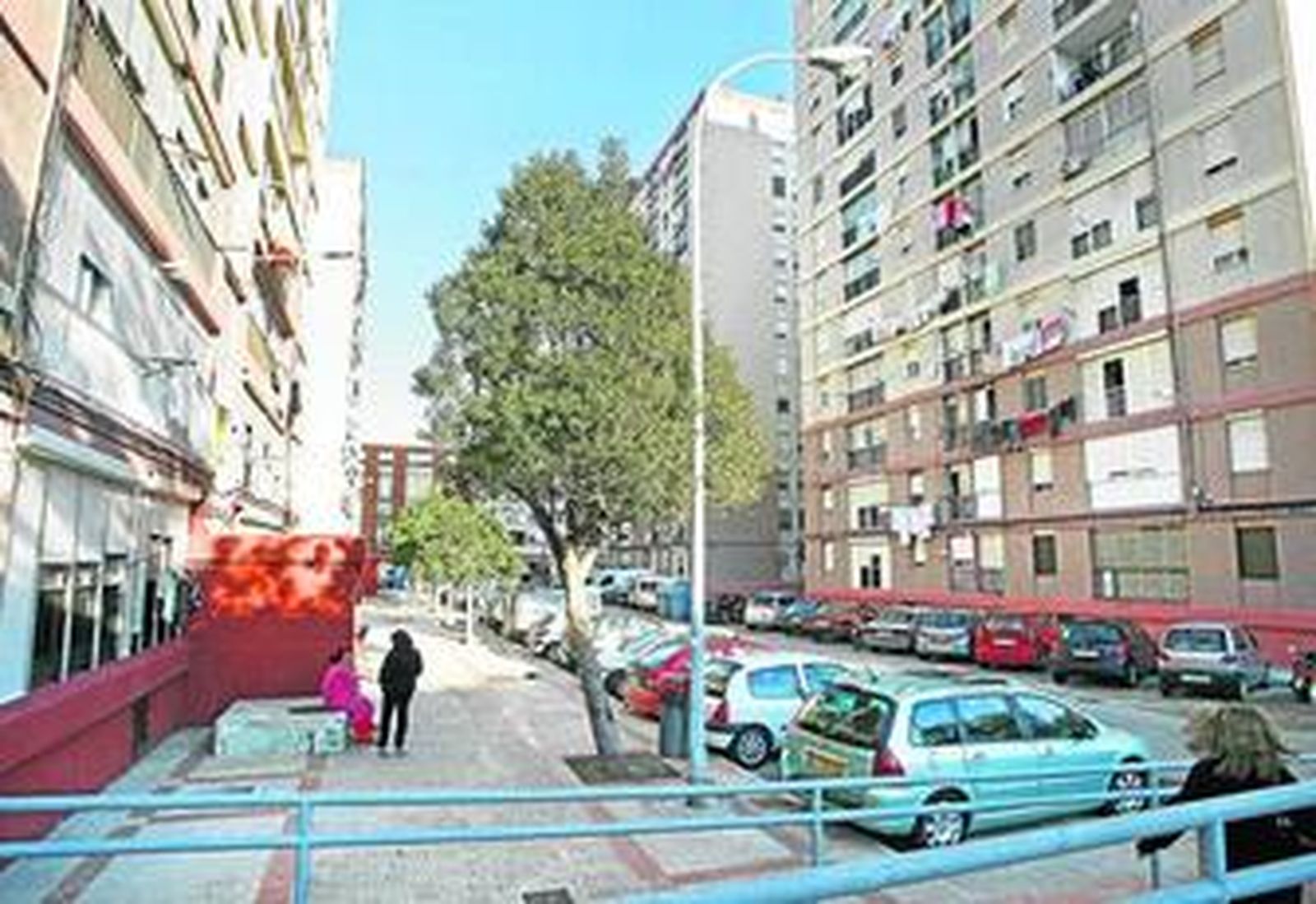Los hechos se prdujeron en la confluencia de la calle Cal y Canto con la avenida de San Severiano.