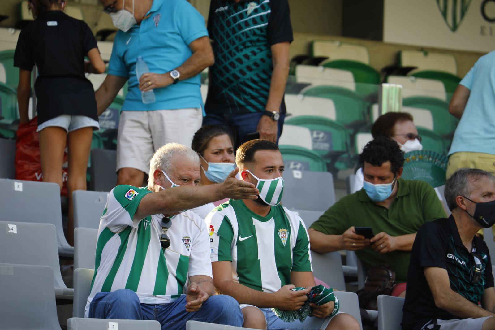La victoria del Córdoba CF ante el Cádiz B, en imágenes