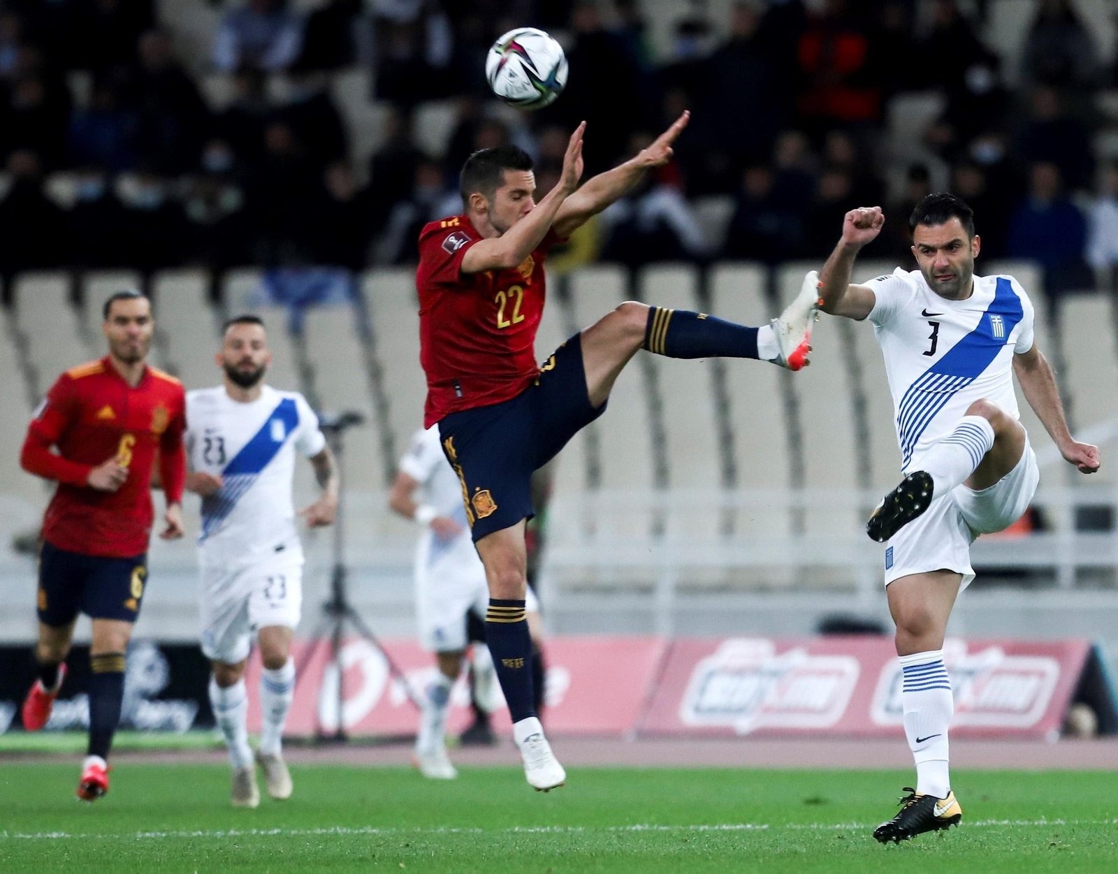 Las imágenes del Grecia-España de clasificación para el Mundial de Catar 2022