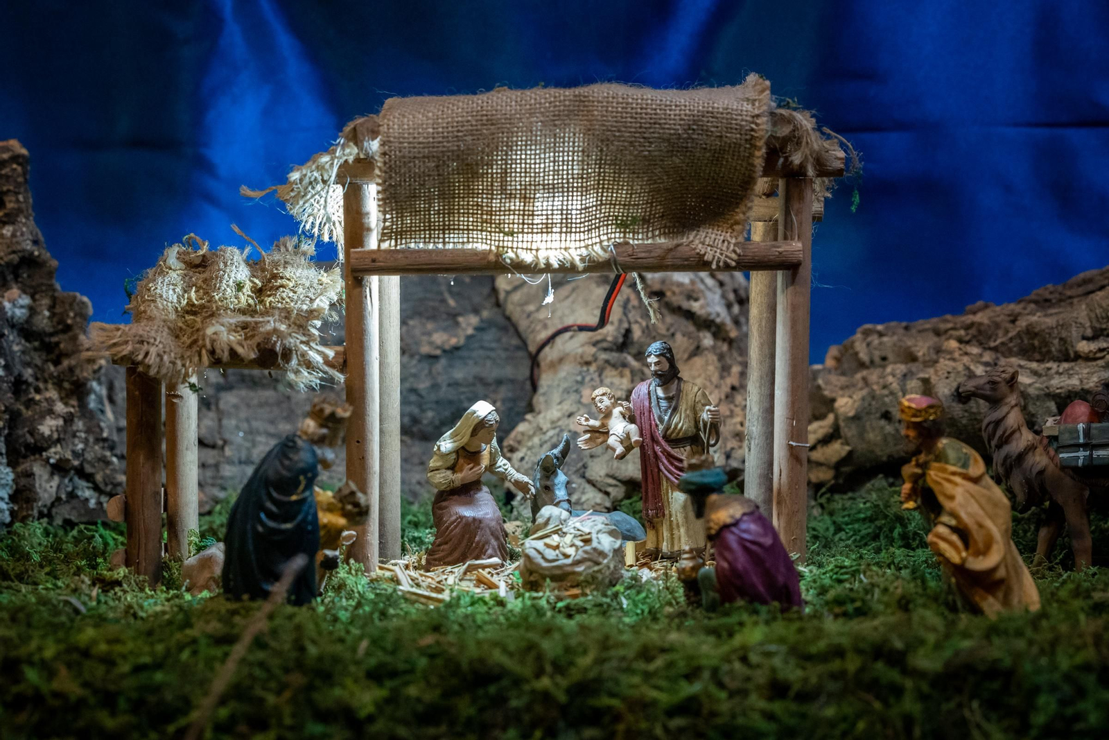 A.VV. LA TACITA DE PLATA Lugar: c/ Bulería, 7 Horario: Laborables: 19.00 h. a 21.00 h. Festivos: 12.00 h. a 14.00 h