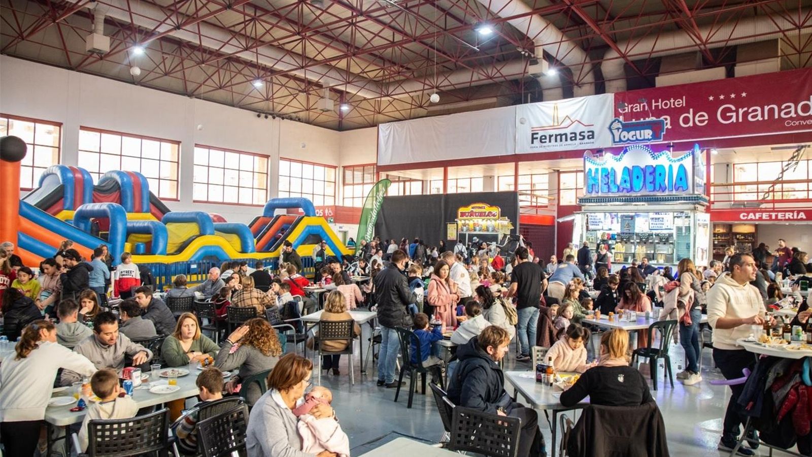 La magia de la Navidad vuelve a Granada con Juveándalus