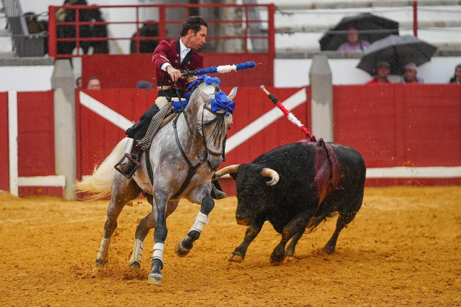 La corrida de rejones de la Feria de Pozoblanco, suspendida por la lluvia