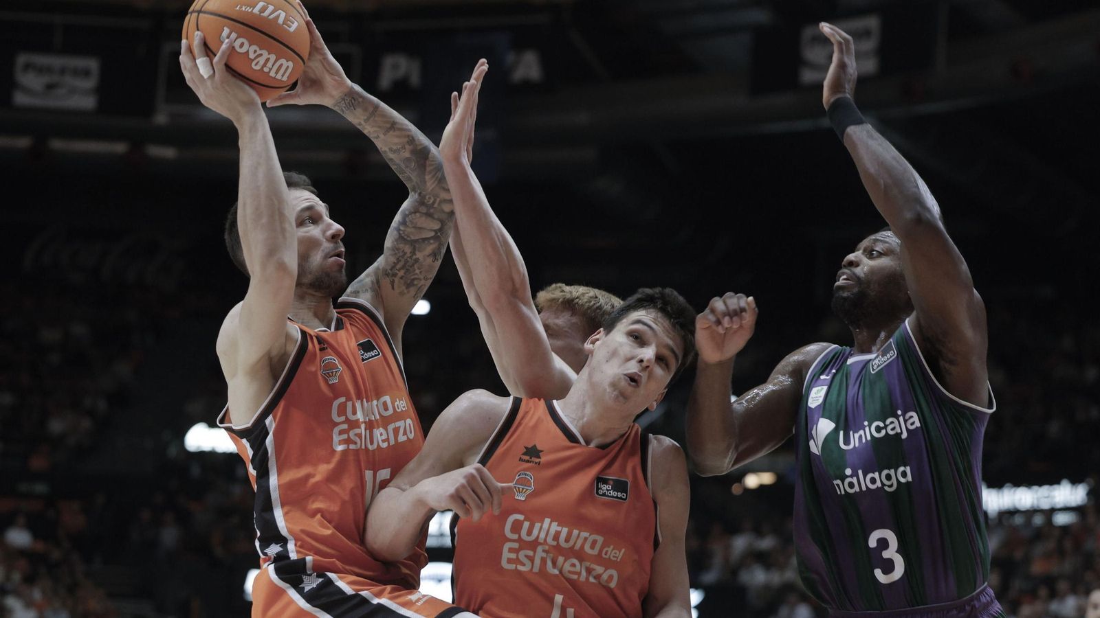 El Valencia - Unicaja, en fotos